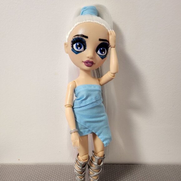 OOAK Trix lot from the WINX club - Icy, Darcy, Stormy - Picture 4 of 4